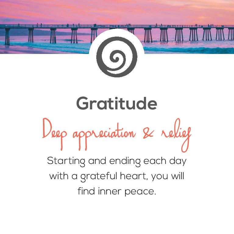 Gratitude Mini Swirl Necklace 24K Gold Vermeil